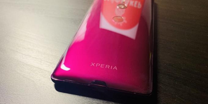 Sony Xperia XZ3: Panel belakang