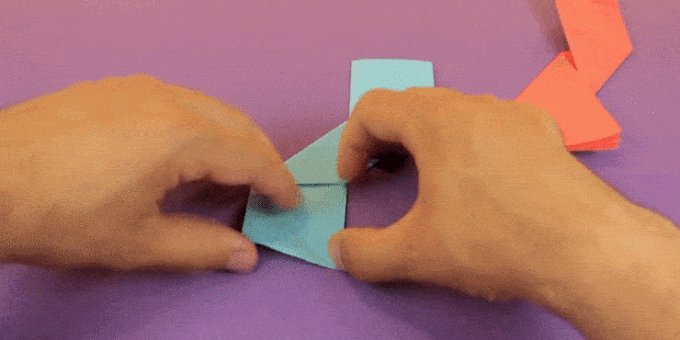 bagaimana membuat pemintal terbuat dari kertas