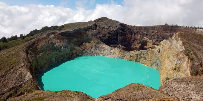 wilayah Asia sengaja menarik gunung berapi wisatawan danau Kelimutu, Indonesia