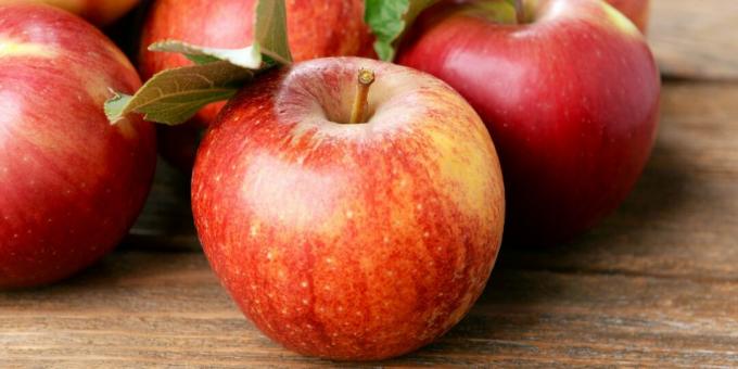 Makanan berserat tinggi: apel