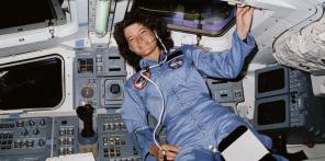 5 fakta eksplisit tentang astronot
