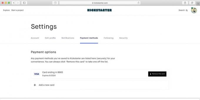 Bagaimana untuk membeli pada Kickstarter: maka kartu akan muncul di daftar metode pembayaran yang tersedia