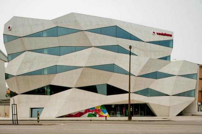 arsitektur Eropa: Vodafone Markas di Portugal