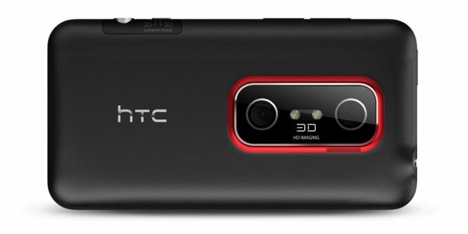 HTC Evo 3D memiliki dua kamera