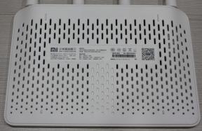 GAMBARAN: Xiaomi Router 3 - dual-band Wi-Fi router untuk $ 29