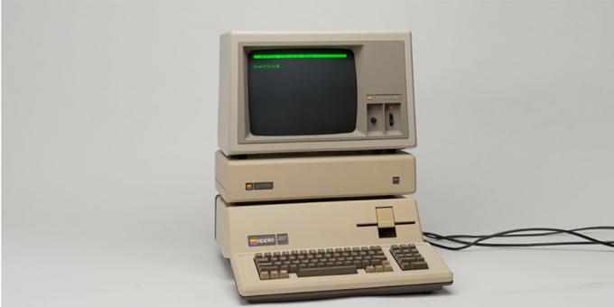 Apple komputer III