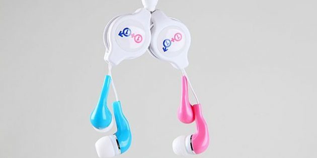 Romantis hadiah: earphone untuk dua