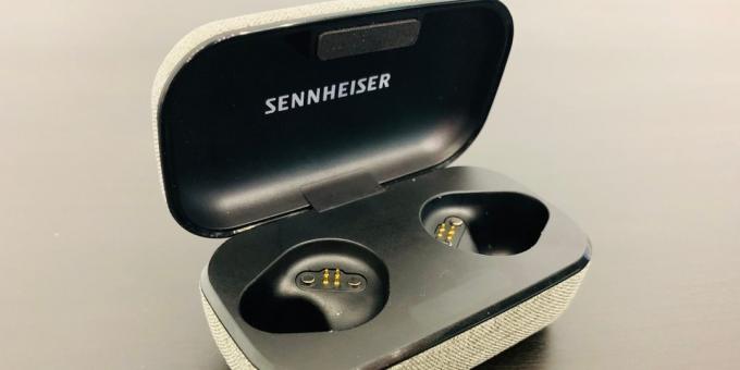 Sennheiser Momentum Benar Wireless: Kasus tanpa headphone