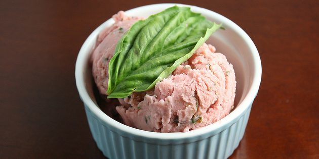 jenis es krim: frozen yogurt