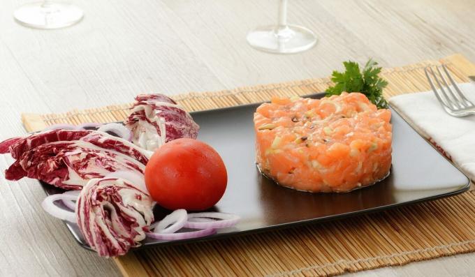 salmon tartare