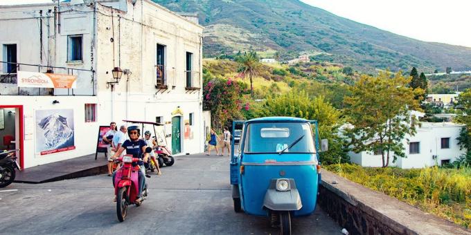 perjalanan ke Italia: Scooters