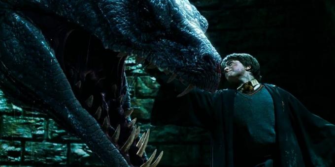 Ditembak dari film tentang ular "Harry Potter and the Chamber of Secrets"