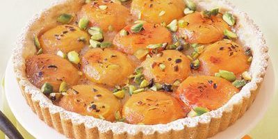Cake dengan aprikot: Pasir cake dengan aprikot dan pistachio