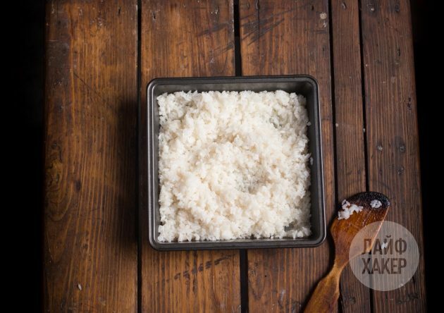 Siapkan nasi untuk sushirrito