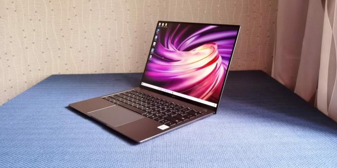 Notebook untuk pemrograman: Huawei MateBook X Pro