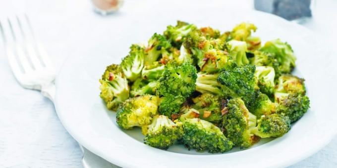 Brokoli panggang dengan bawang putih