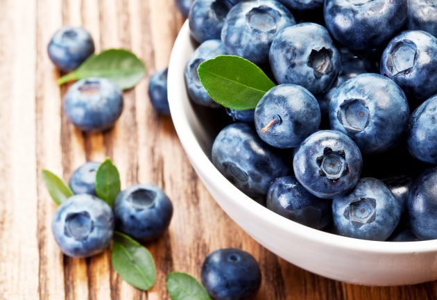 makanan pembakaran lemak: blueberry