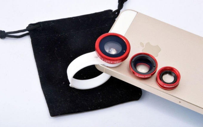 Satu set lensa untuk smartphone