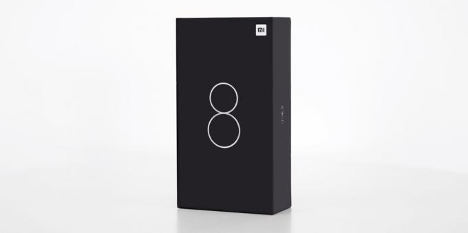 tinjauan Xiaomi Mi 8: Box