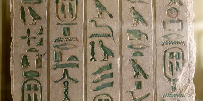 Mitos tentang dunia kuno: orang Mesir menulis dalam hieroglif