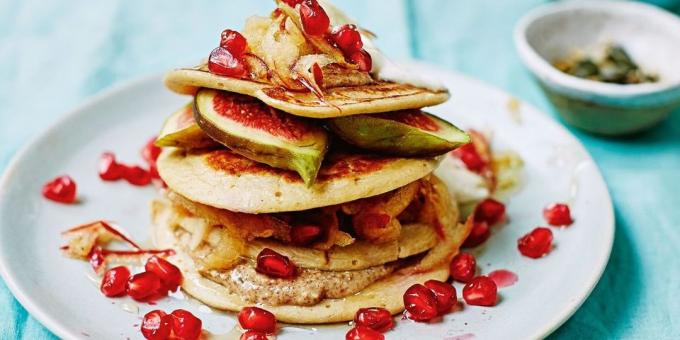 Cara memasak pancake: Oat-banana pancake dengan keju cottage dari Jamie Oliver