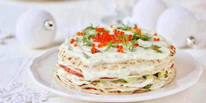 Kue pancake dengan ikan merah dan kaviar