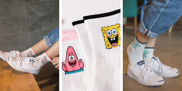 Kaus kaki dengan Sponge Bob