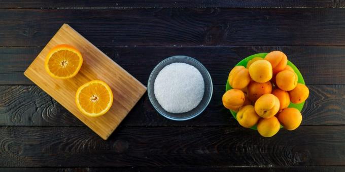Sebuah resep yang sangat sederhana untuk selai dari aprikot dan jeruk: Bahan