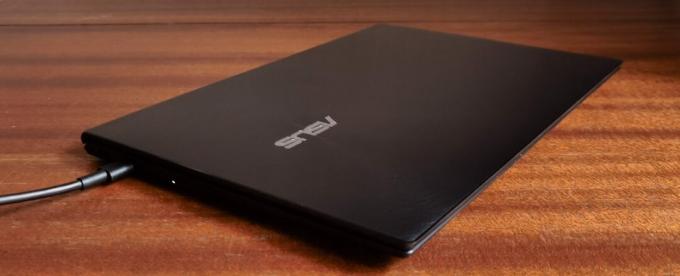Otonomi ASUS ZenBook 13 UX325