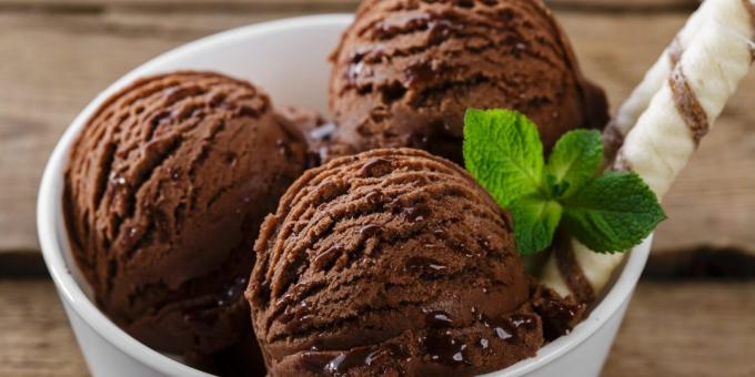 es krim cokelat dari Jamie Oliver