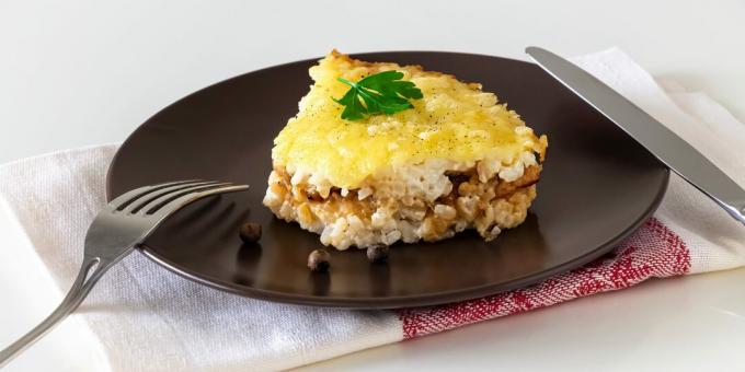 Casserole nasi dengan daging cincang: resep sederhana