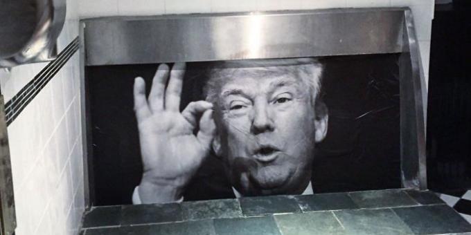 Bar dan restoran: urinoir dengan Trump