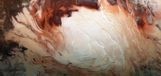 Air di Mars ada di negara cair dan padat