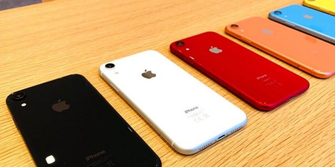 11 iPhone: iPhone XR