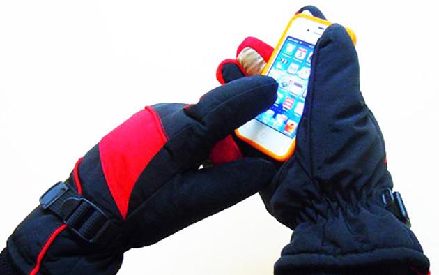 Hadiah untuk Tahun Baru: sarung tangan ski untuk smartphone