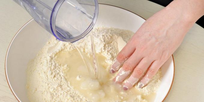 Pengganti baking powder: air berkarbonasi