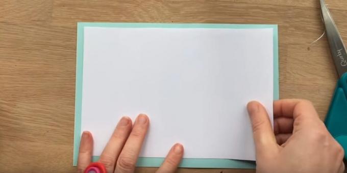 persegi panjang dipotong dari kertas putih dan biru