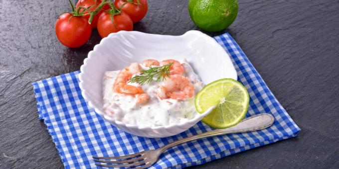 Salad Udang, Telur, Jagung dan Mentimun: Resep Sederhana