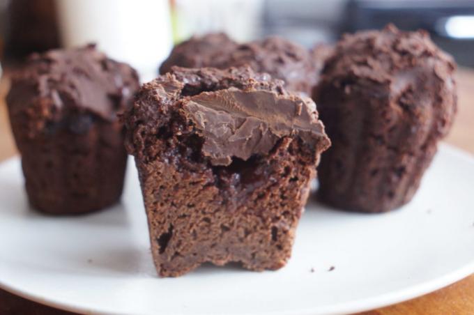 Chocolate cupcakes dengan mengisi