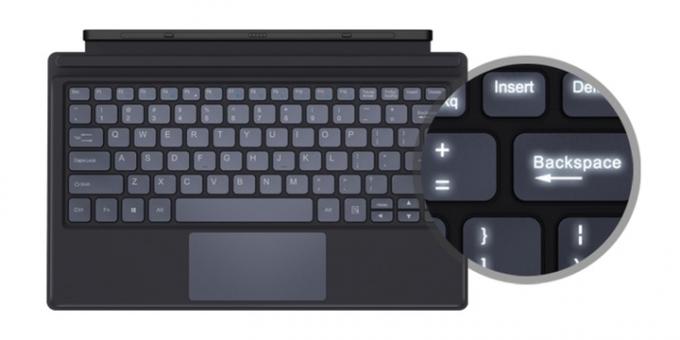 Tablet Chuwi Ubook: backlit keyboard termasuk