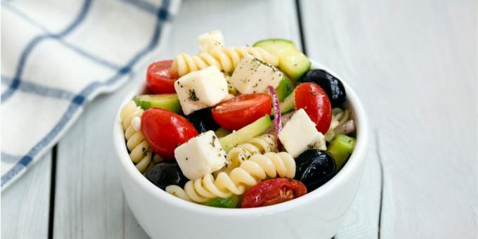Salad pasta Yunani