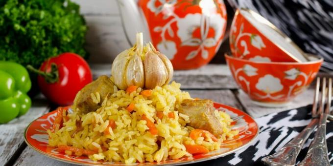 Pilaf harum dalam slow cooker