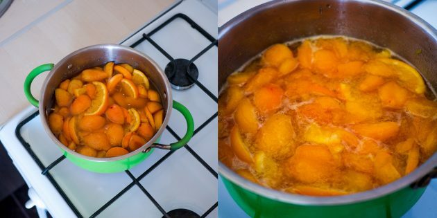 Aprikot dan selai jeruk: taruh panci di atas kompor