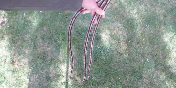 Ayunan lengan Anda: mengencangkan simpul pada tali utama dari cabang