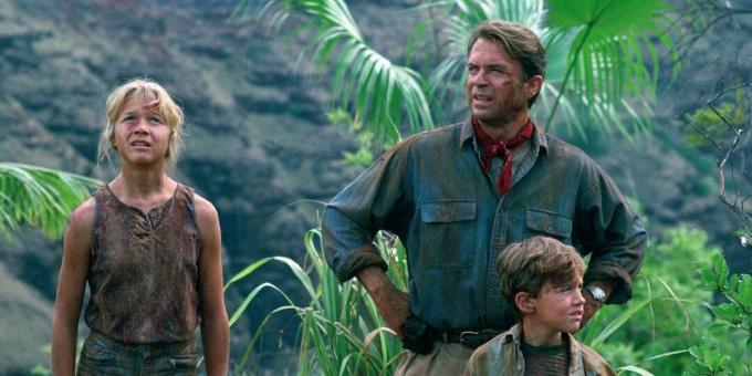 Sebuah adegan dari film hutan "Jurassic Park"