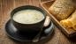 Sup keju dengan jamur hutan
