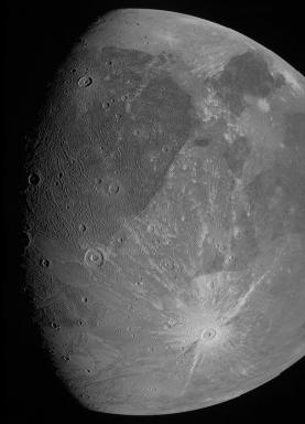 Penyelidikan Juno menerima foto pertama Ganymede