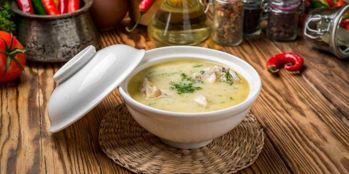 Sup keju dengan ayam dan kentang