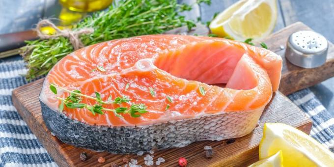 Cara Mengurangi Stres dengan Nutrisi: Ikan Salmon