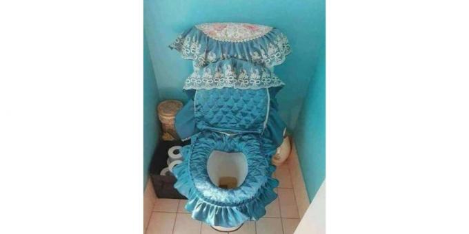 desain toilet: kain cape di toilet